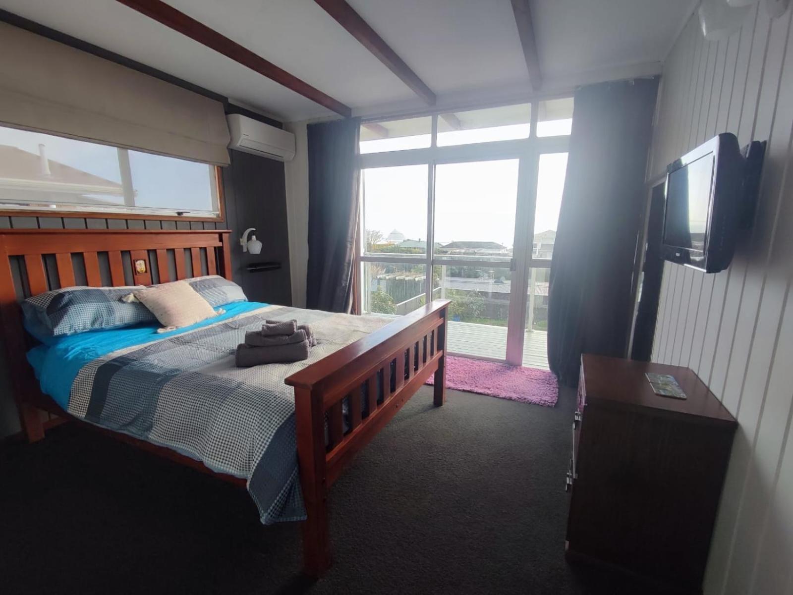 Home With Sea Views 新普利茅斯 外观 照片